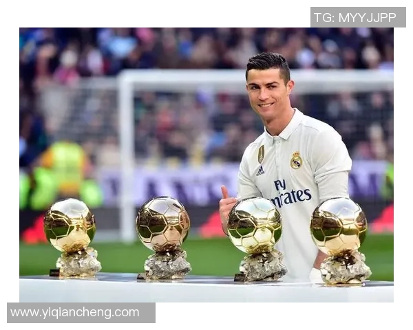 回顾2011年足球明星的辉煌时刻与成就，重温那一年绿茵场上的传奇瞬间